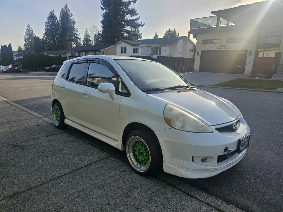 2008 Honda Fit - Image 4 of 14