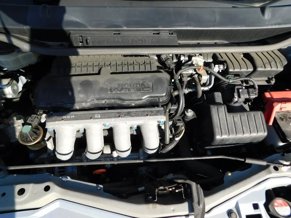 2008 Honda Fit - Image 11 of 17