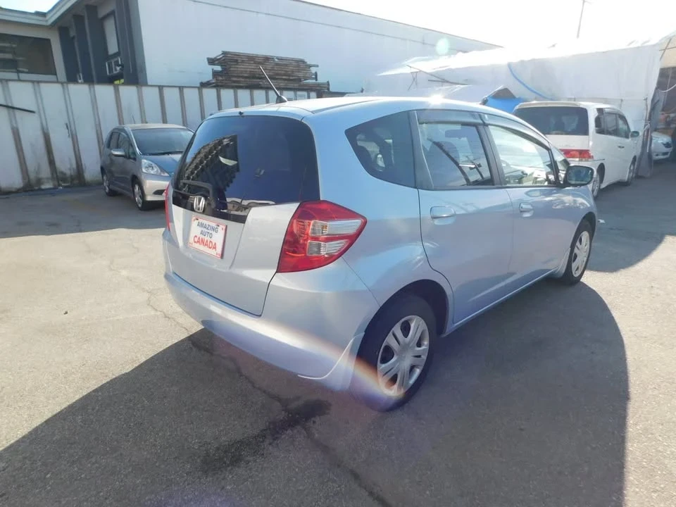 2008 Honda Fit - Image 3 of 17