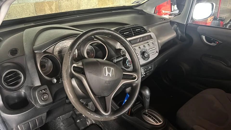 2008 Honda Fit - Image 6 of 7