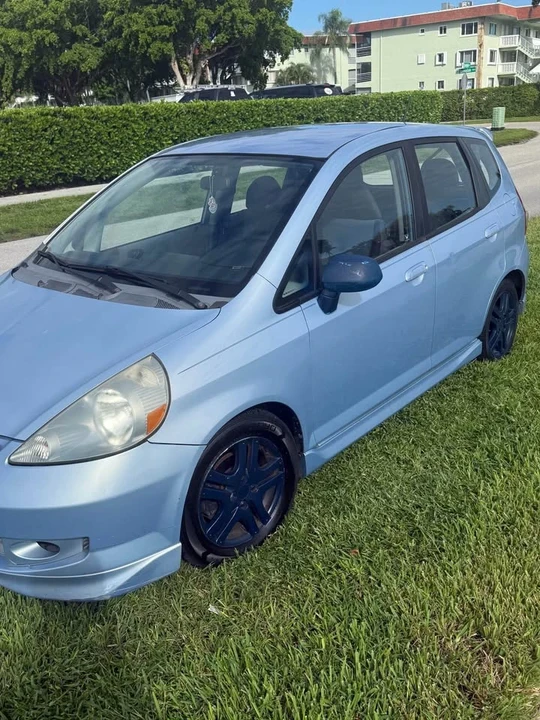 2008 Honda Fit - Image 3 of 7