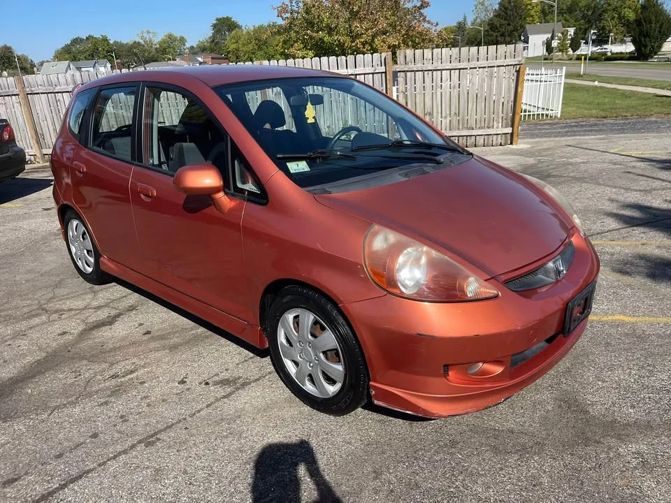 2008 Honda Fit - Image 2 of 5