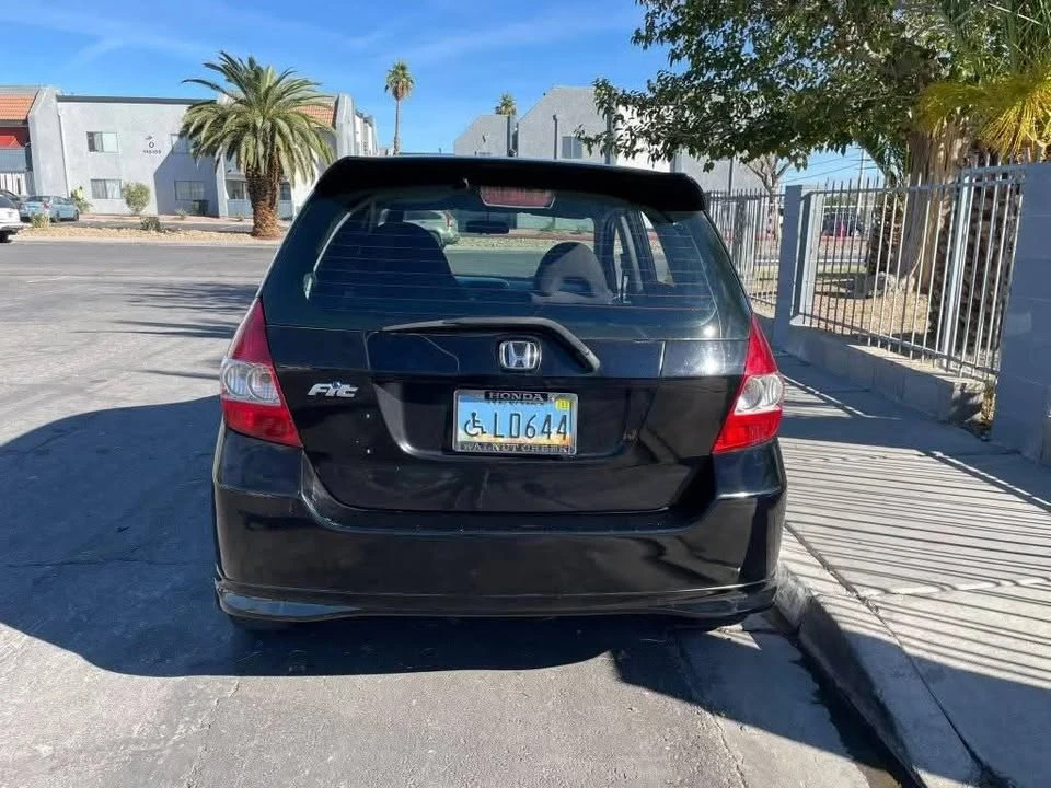 2008 Honda Fit - Image 6 of 6