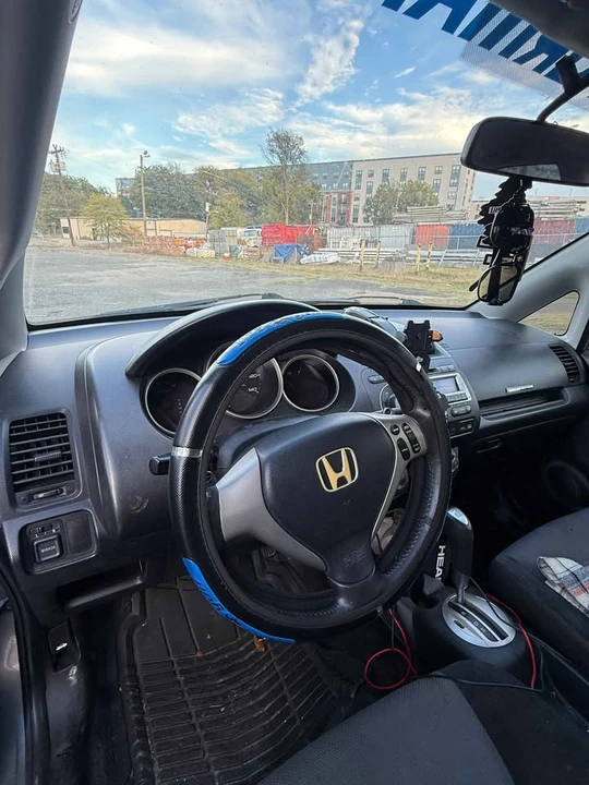 2008 Honda Fit - Image 14 of 18