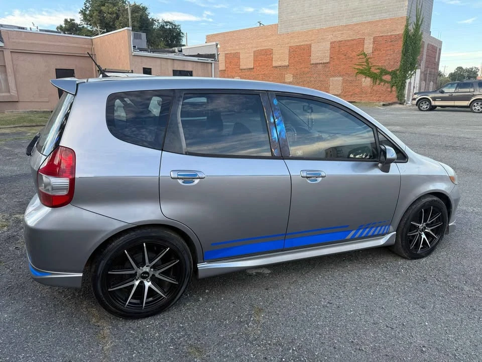 2008 Honda Fit - Image 7 of 18