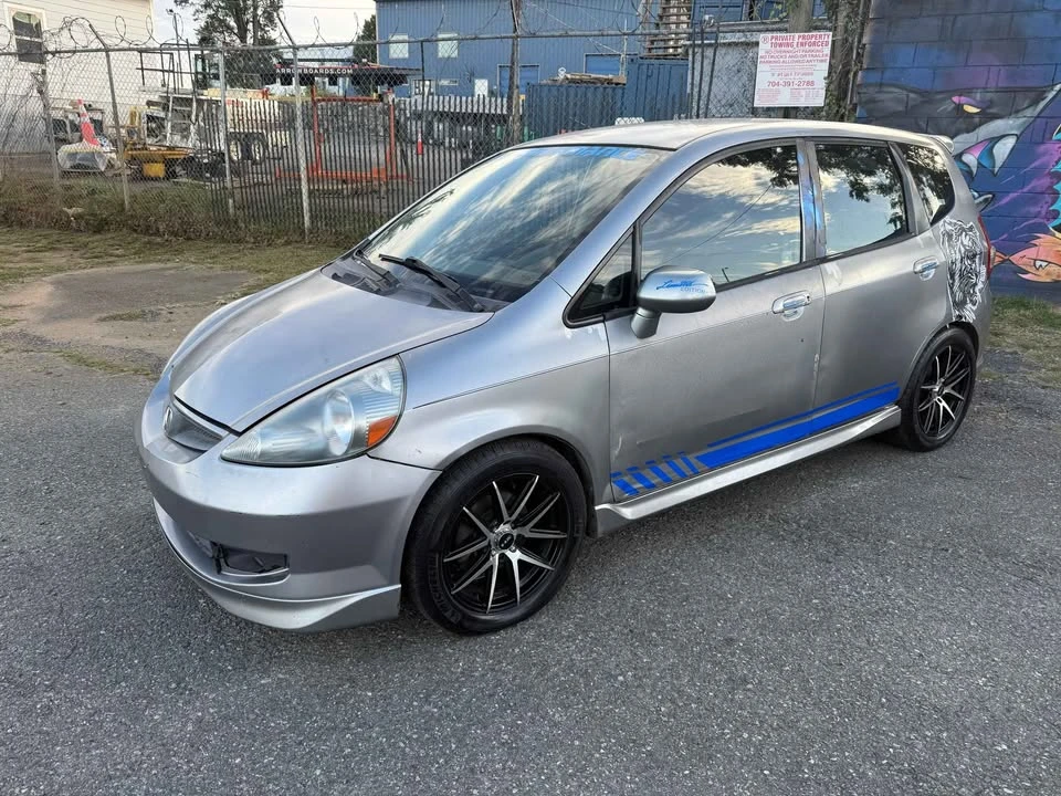 2008 Honda Fit - Image 2 of 18