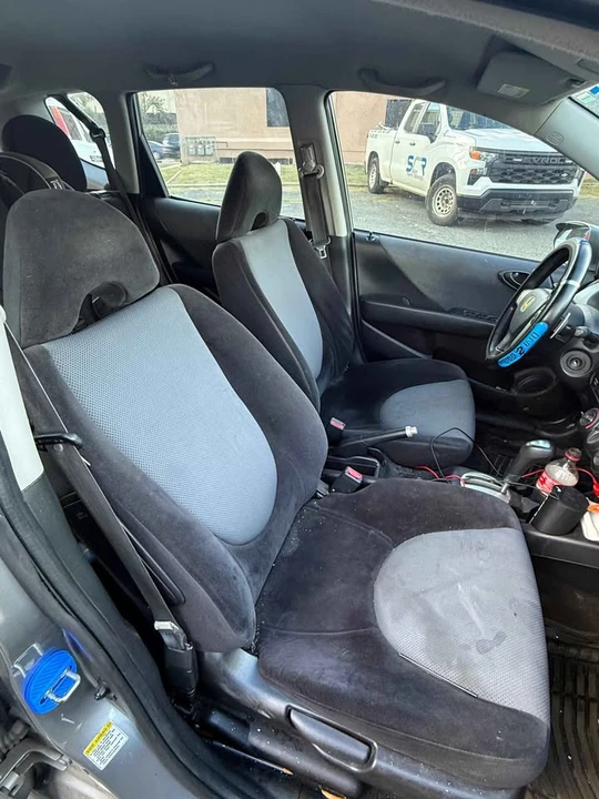 2008 Honda Fit - Image 16 of 18