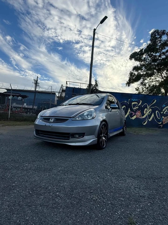 2008 Honda Fit - Image 13 of 18