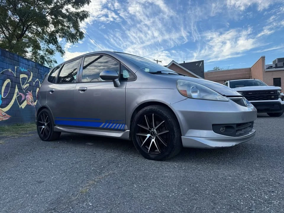 2008 Honda Fit - Image 9 of 18