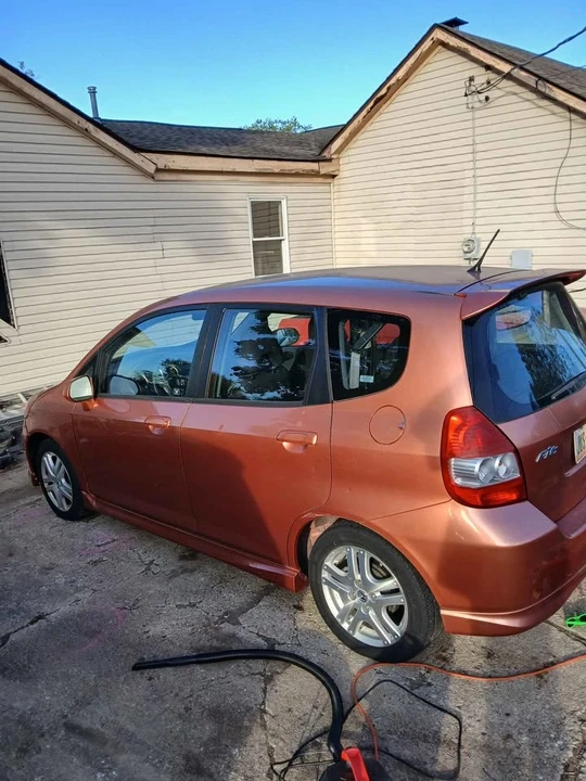 2008 Honda Fit - Image 3 of 8
