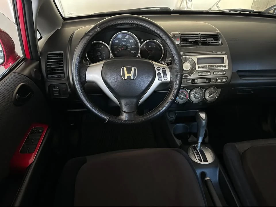 2008 Honda Fit - Image 11 of 11