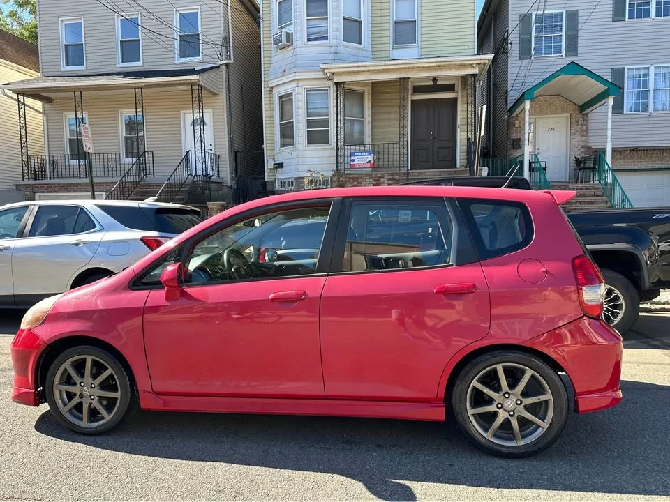 2008 Honda Fit - Image 8 of 11