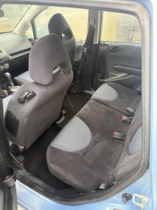 2008 Honda Fit - Image 8 of 14