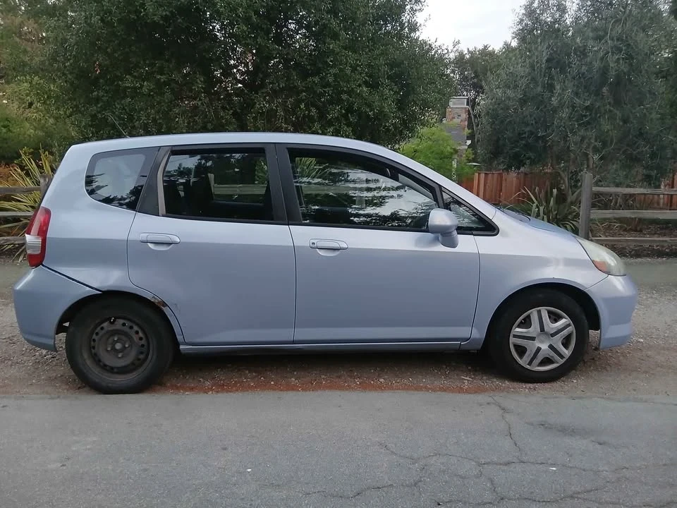 2008 Honda Fit - Image 6 of 8