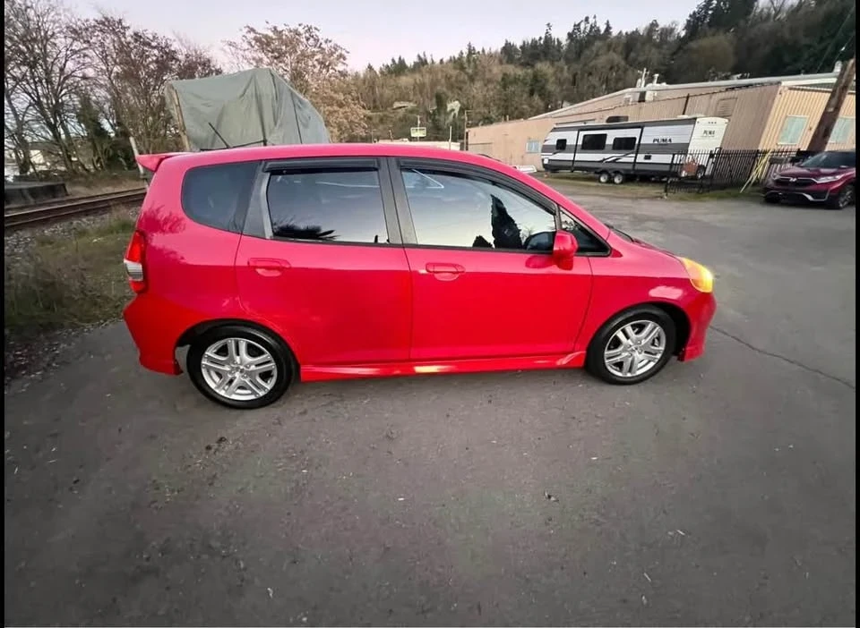 2008 Honda Fit - Image 5 of 12