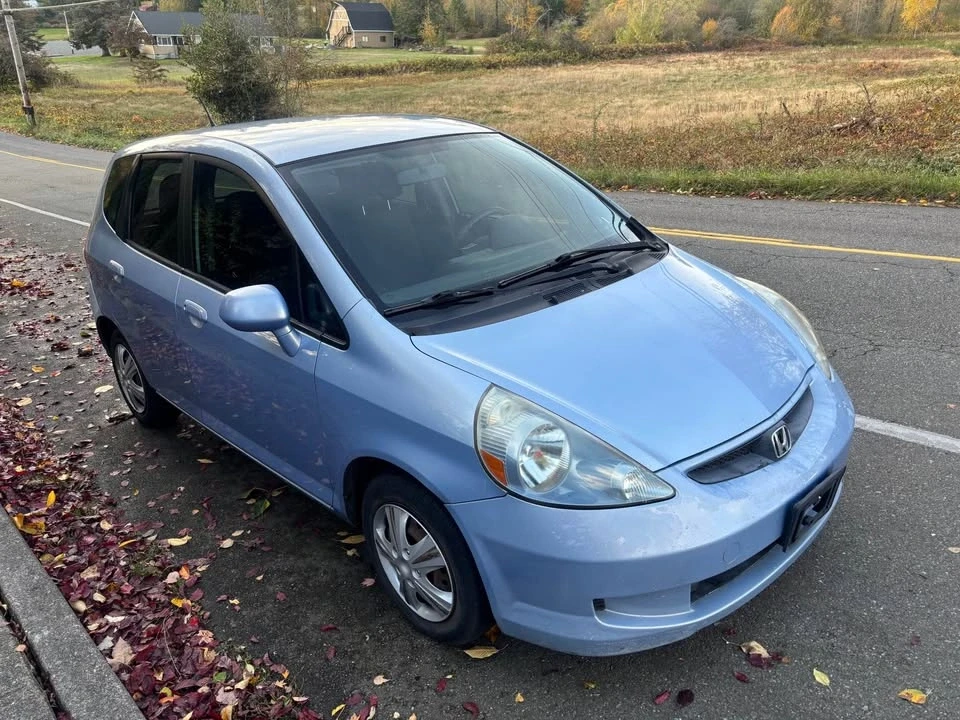 2008 Honda Fit - Image 3 of 13