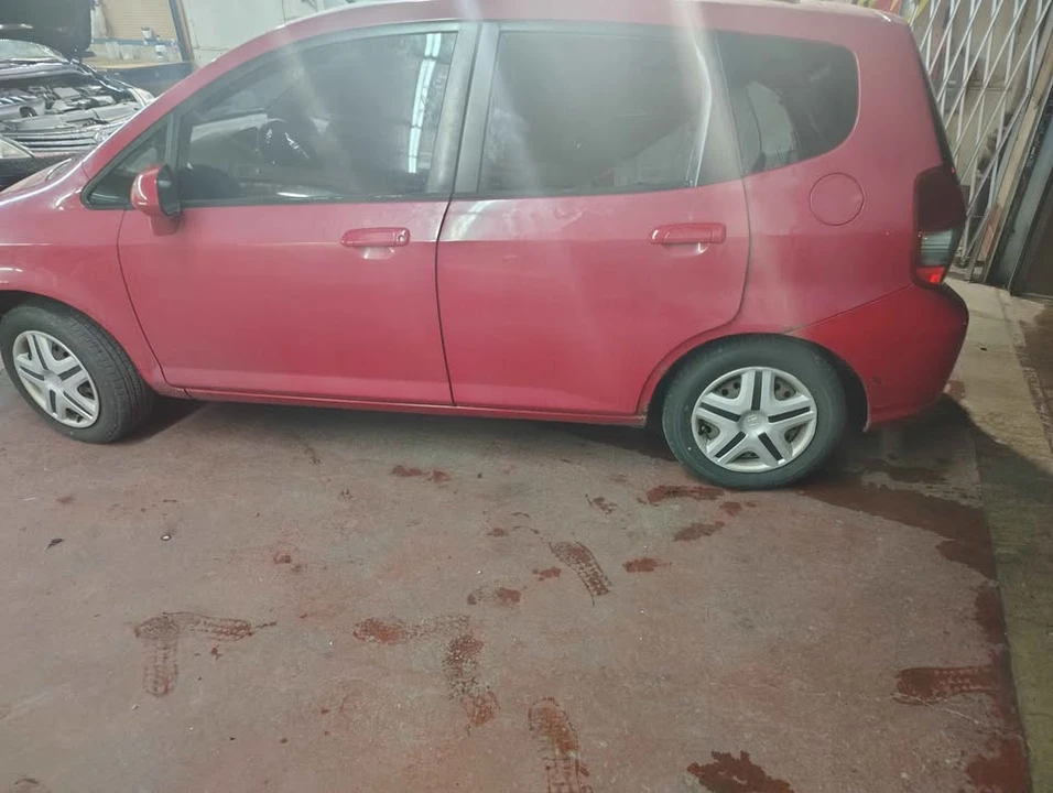 2008 Honda Fit - Image 4 of 4