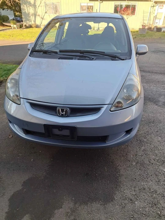 2008 Honda Fit - Image 5 of 10