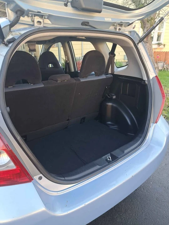 2008 Honda Fit - Image 9 of 10