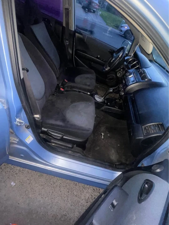 2008 Honda Fit - Image 6 of 6
