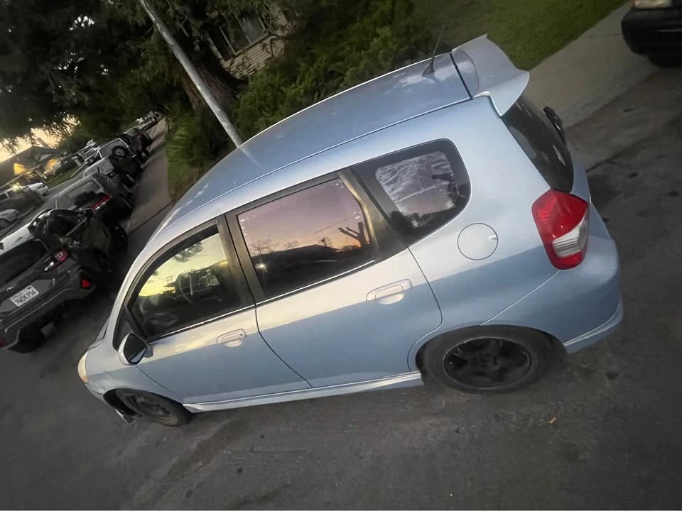 2008 Honda Fit - Image 4 of 6
