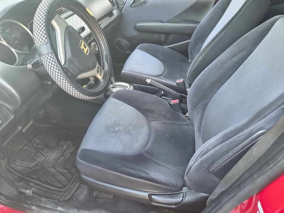 2008 Honda Fit - Image 6 of 9