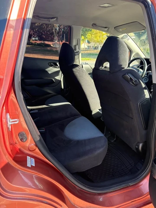 2008 Honda Fit - Image 10 of 13