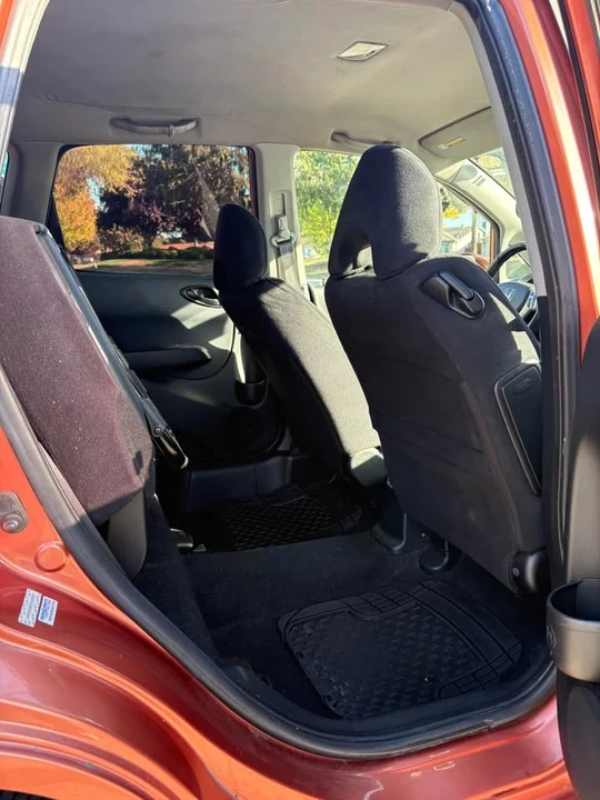 2008 Honda Fit - Image 9 of 13