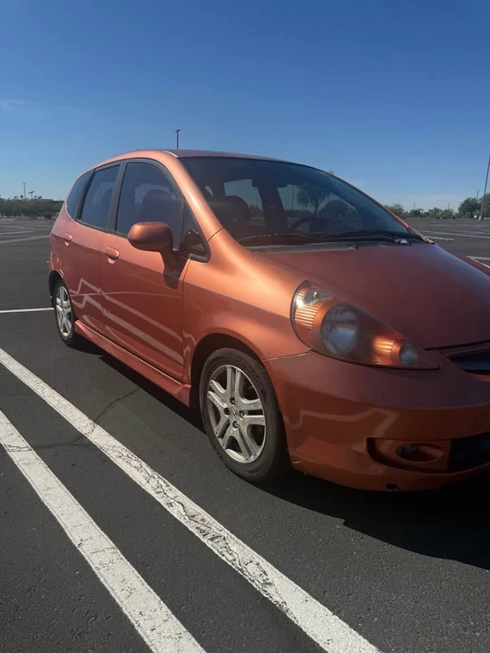 2008 Honda Fit - Image 2 of 10