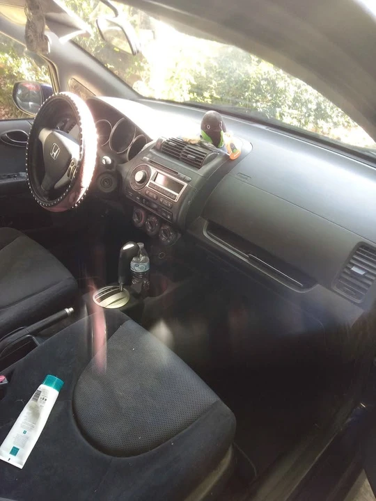 2008 Honda Fit - Image 4 of 9