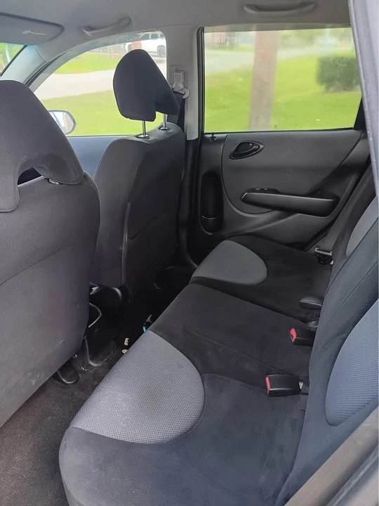 2008 Honda Fit - Image 6 of 7