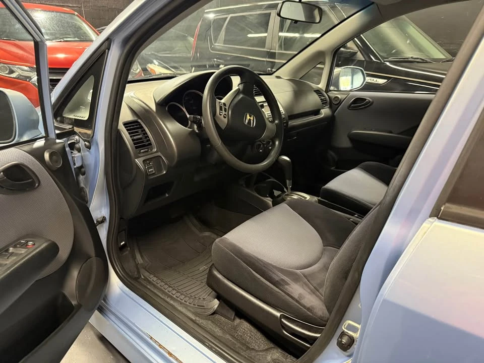 2008 Honda Fit - Image 9 of 14