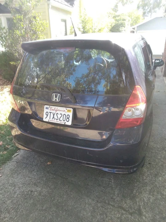 2008 Honda Fit - Image 2 of 9