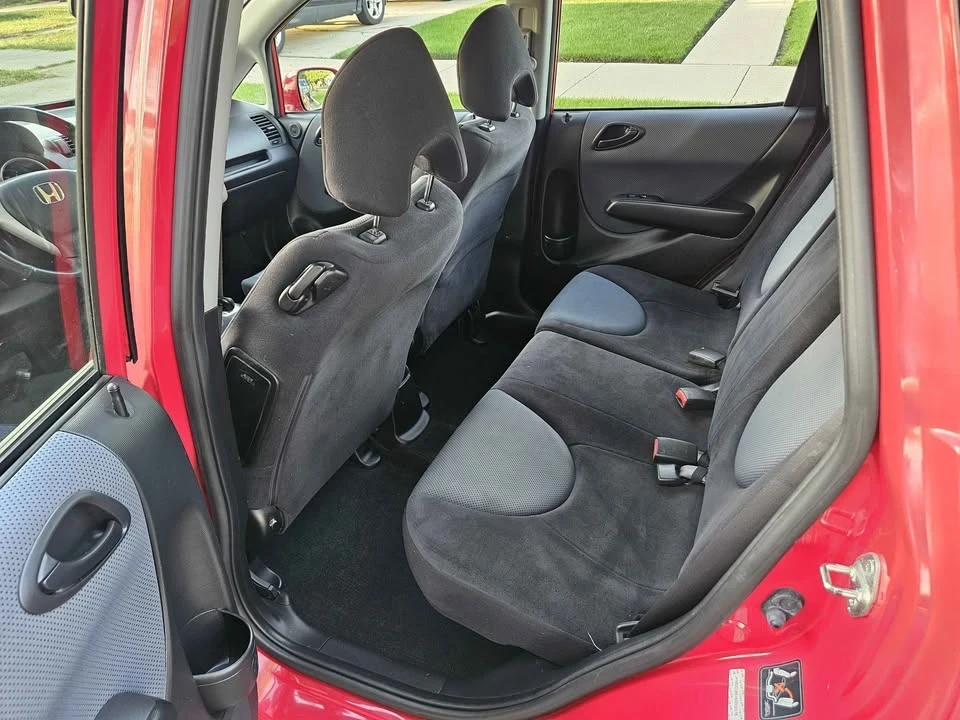 2008 Honda Fit - Image 9 of 12