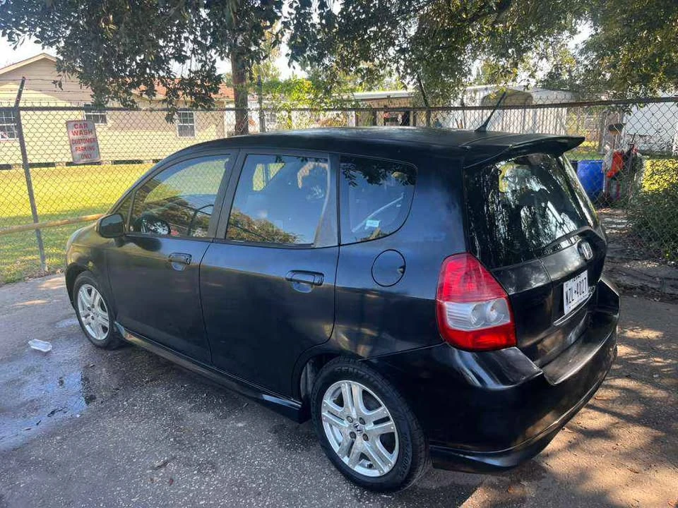 2008 Honda Fit - Image 5 of 11
