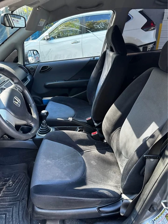 2008 Honda Fit - Image 8 of 11