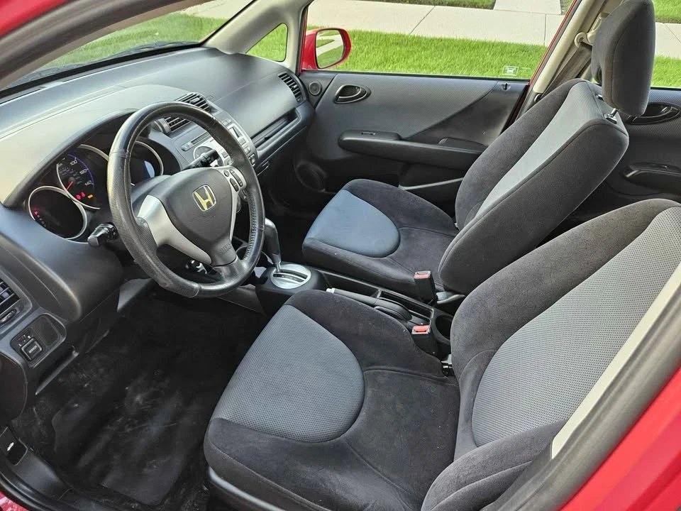 2008 Honda Fit - Image 11 of 12