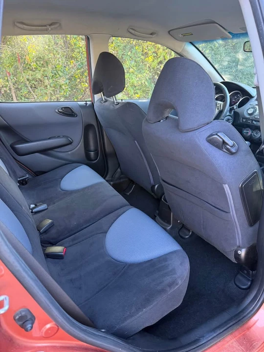 2008 Honda Fit - Image 8 of 10
