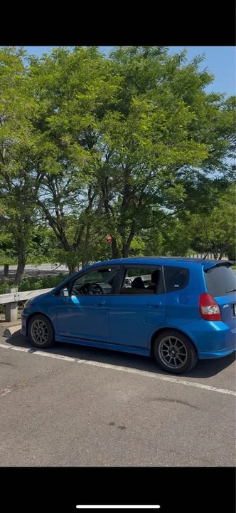2008 Honda Fit - Image 2 of 13