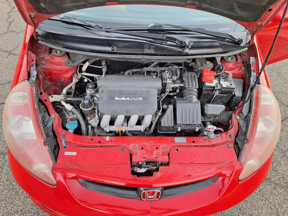 2008 Honda Fit - Image 11 of 12