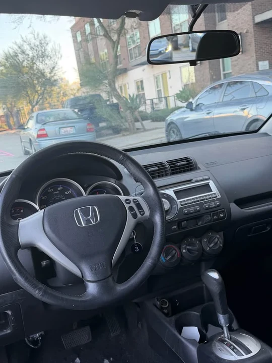 2008 Honda Fit - Image 10 of 10