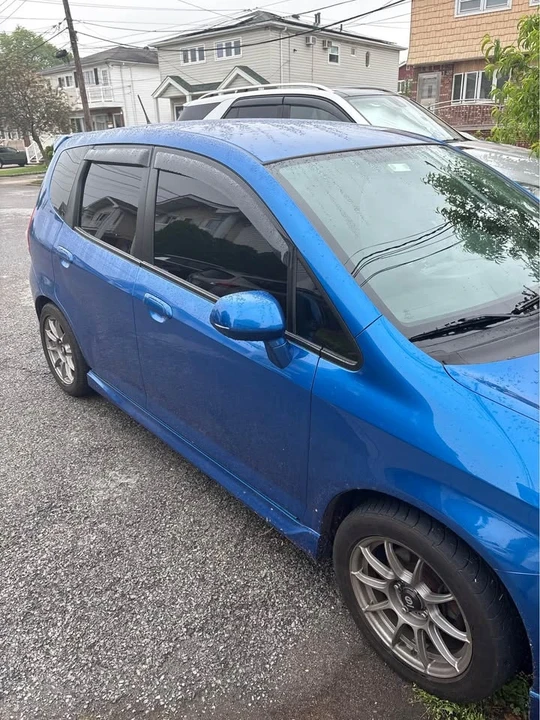 2008 Honda Fit - Image 6 of 13