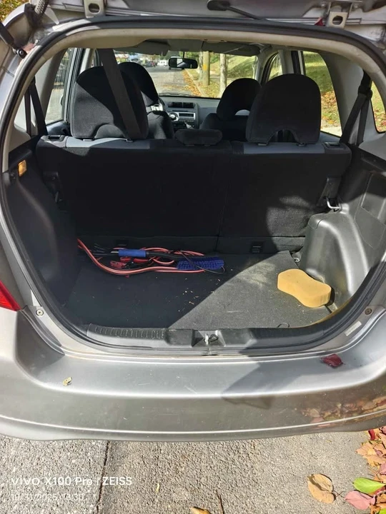 2008 Honda Fit - Image 8 of 8