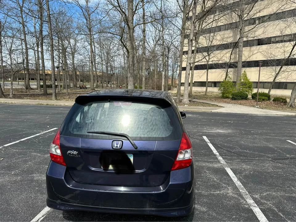 2008 Honda Fit - Image 2 of 5