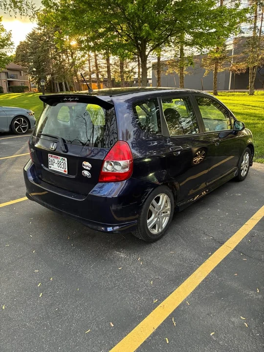 2008 Honda Fit - Image 9 of 12