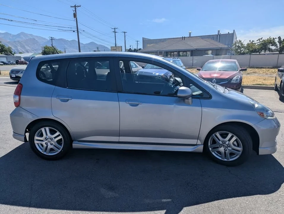 2008 Honda Fit - Image 18 of 18