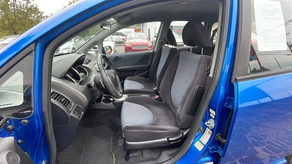 2008 Honda Fit - Image 8 of 19