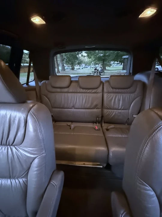 2008 Honda Odyssey - Image 17 of 20