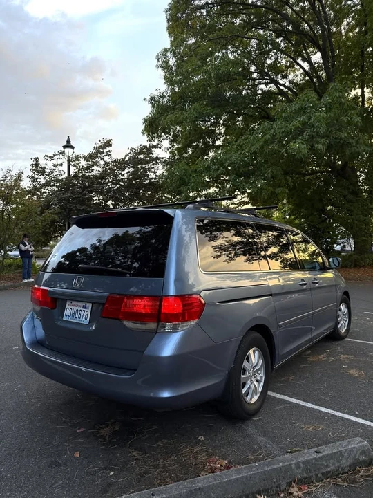 2008 Honda Odyssey - Image 3 of 20