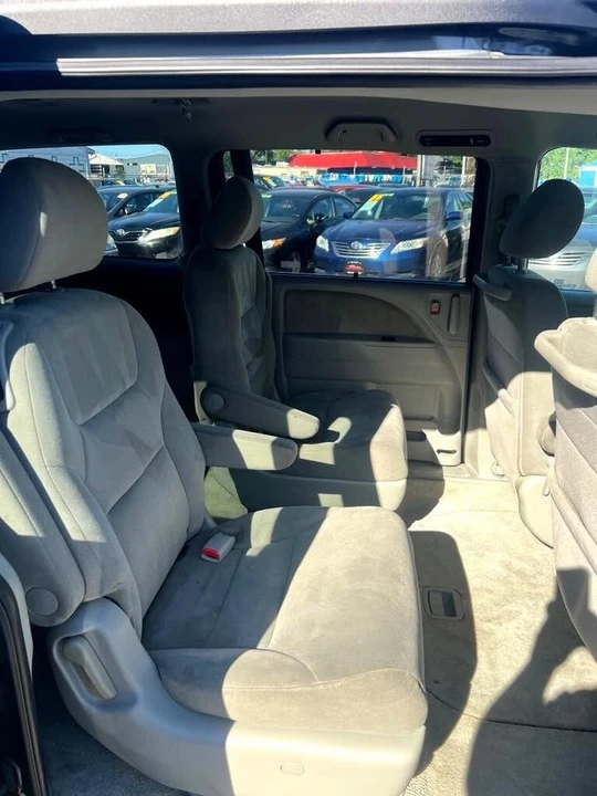 2008 Honda Odyssey - Image 8 of 12